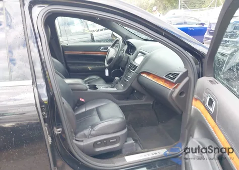 2017 Lincoln Mkt Livery from USA, damaged, VIN 2LMHJ5NK4HBL00917